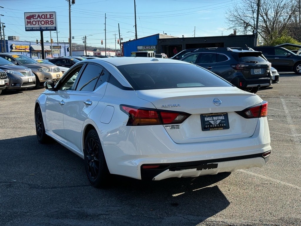 2019 Nissan Altima Image 3