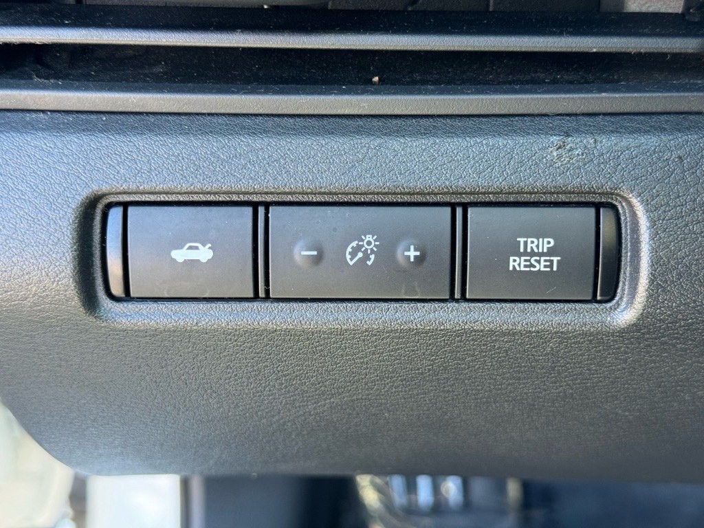 2019 Nissan Altima Image 19