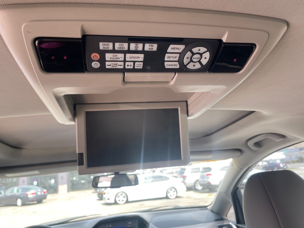 2014 Honda Odyssey Image 9