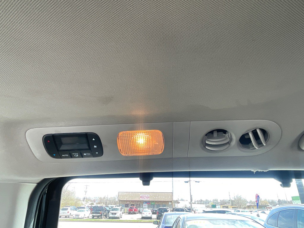 2014 Honda Odyssey Image 10