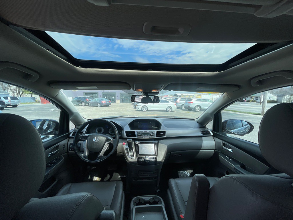 2014 Honda Odyssey Image 11