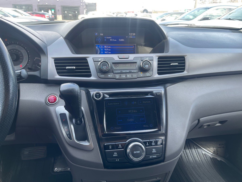 2014 Honda Odyssey Image 13