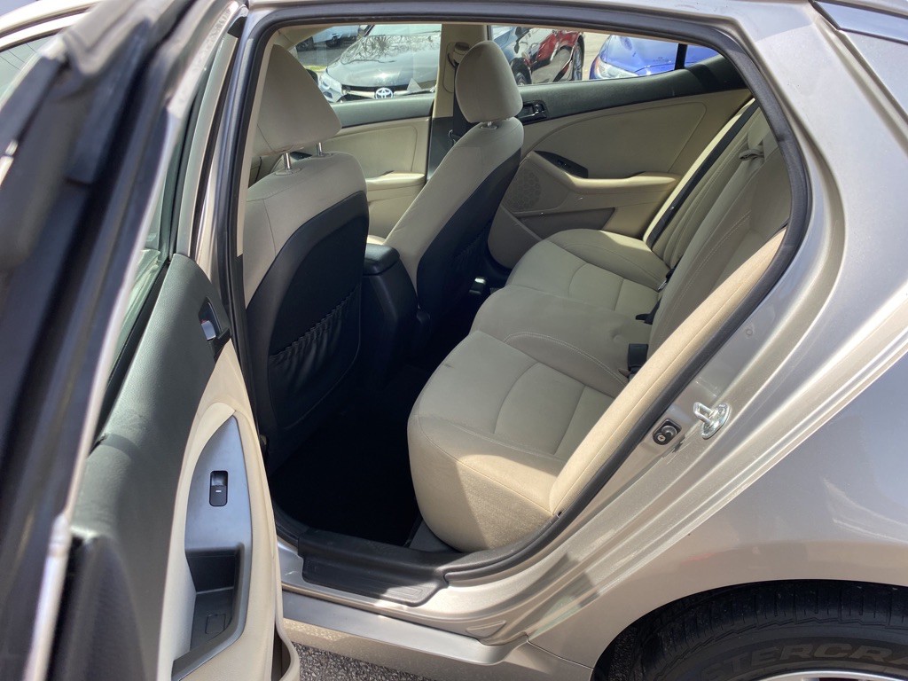 2013 Kia Optima Image 20