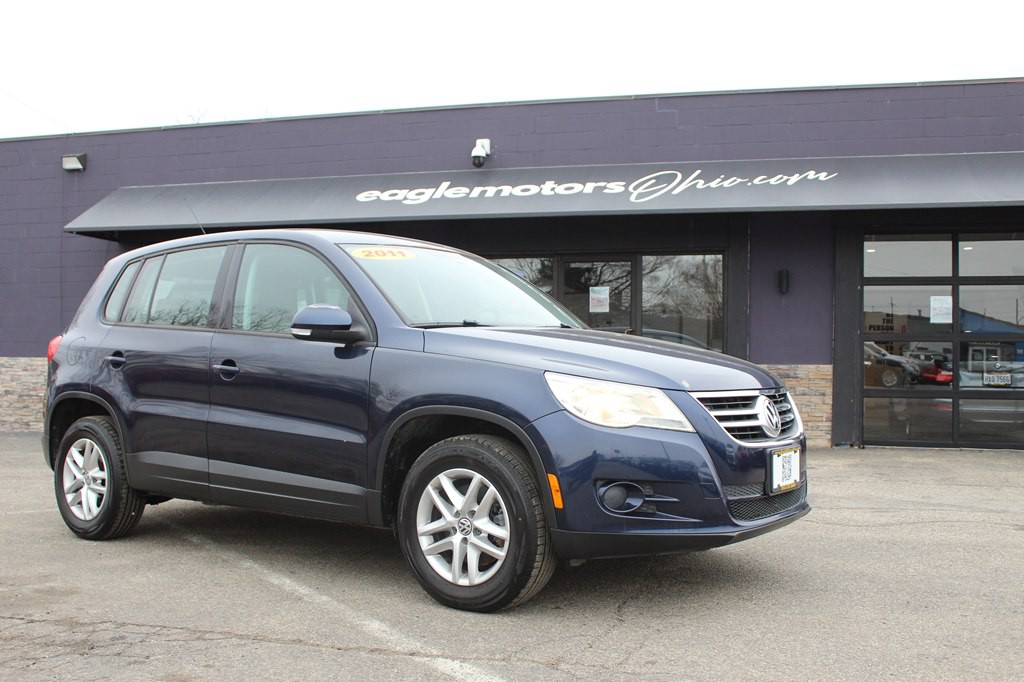 2011 Volkswagen Tiguan Image 1