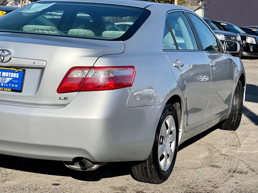 2008 Toyota Camry Image 9