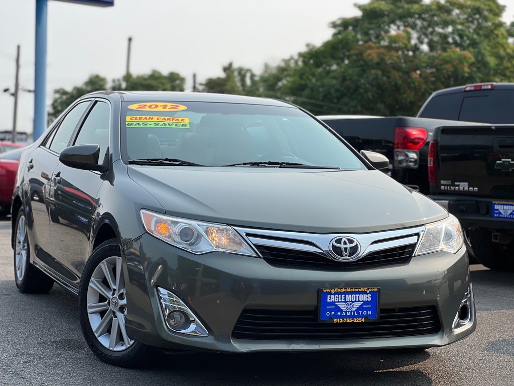 2012 Toyota Camry Image 3