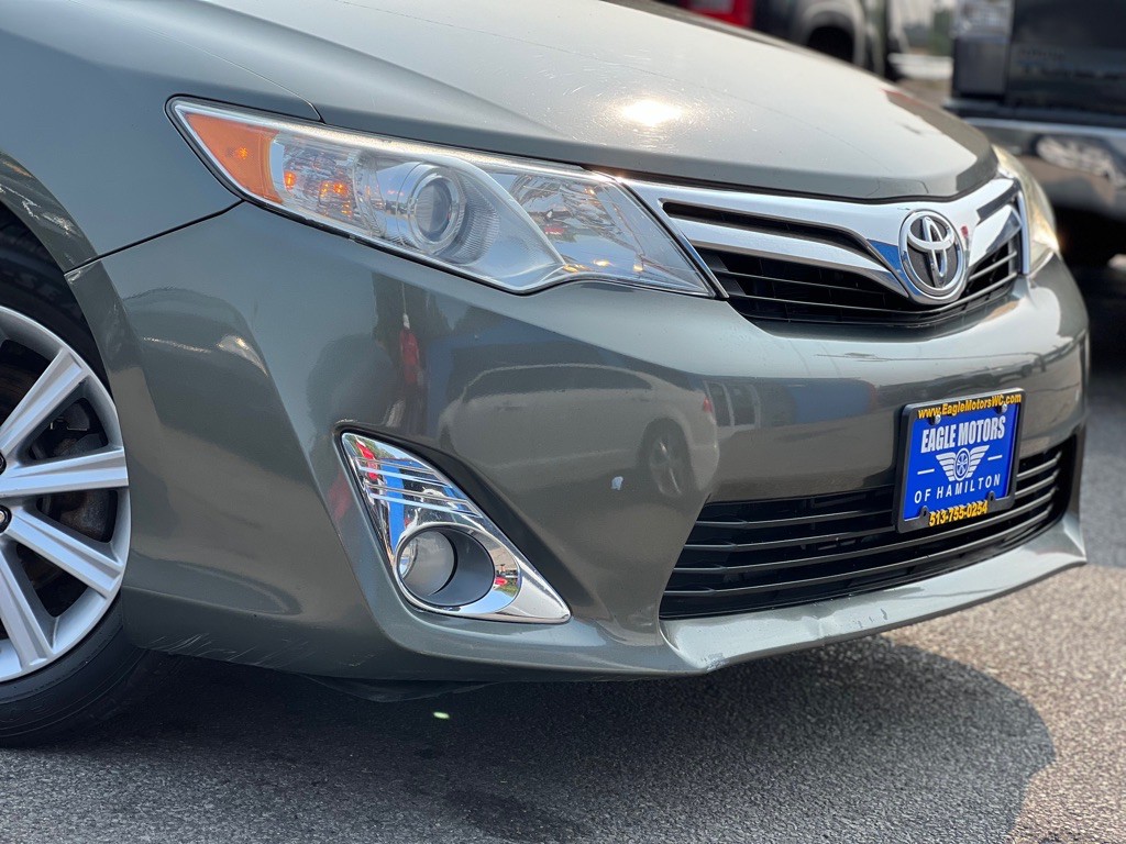 2012 Toyota Camry Image 6