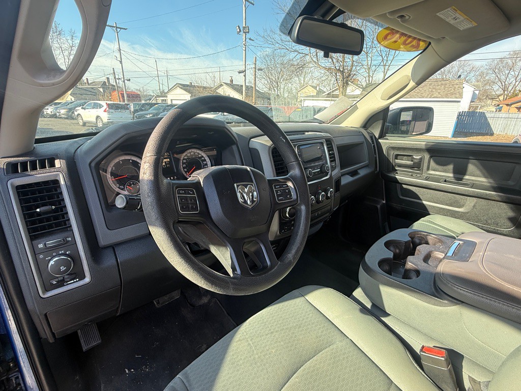 2016 RAM 1500 Image 4