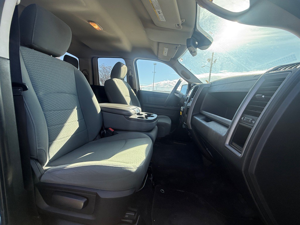 2016 RAM 1500 Image 8