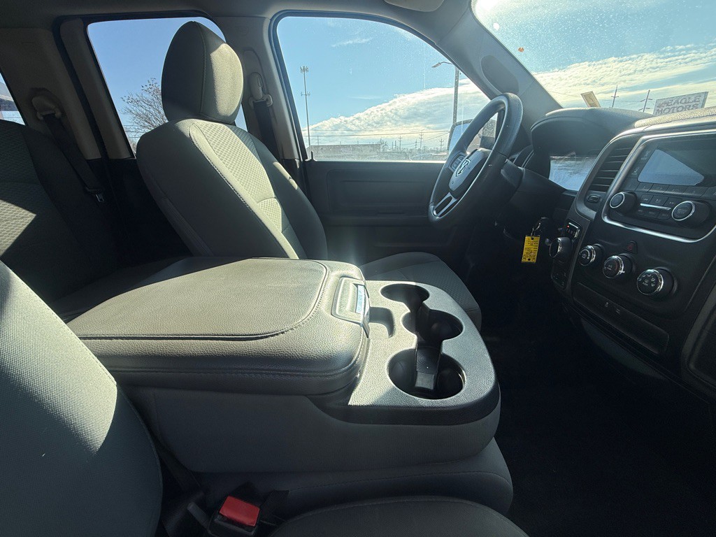 2016 RAM 1500 Image 11