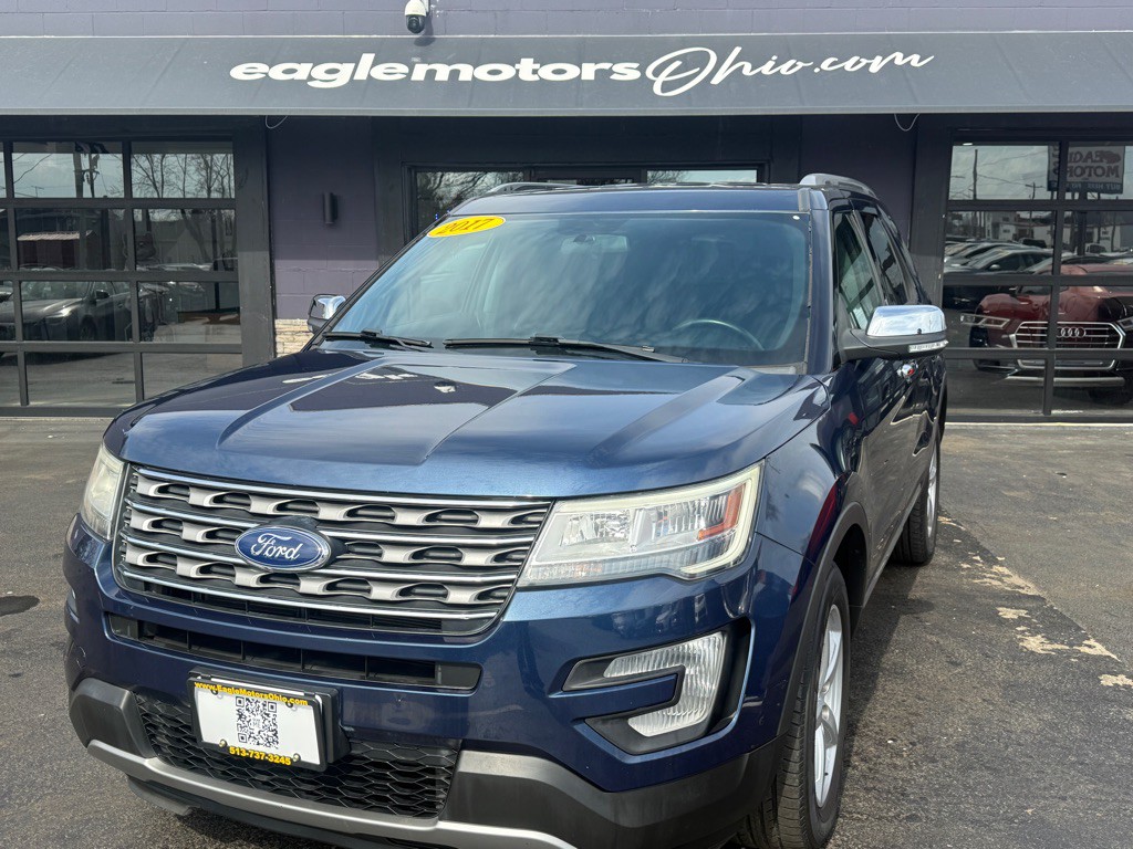 2017 Ford Explorer Image 1