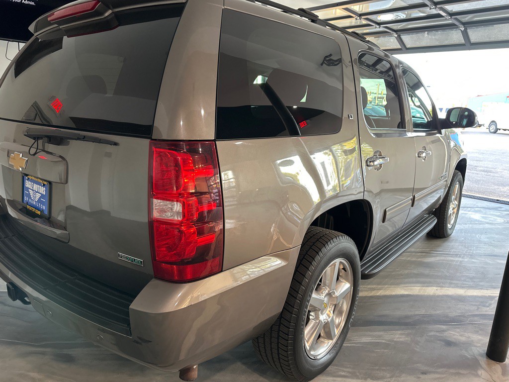 2012 Chevrolet Tahoe Image 4