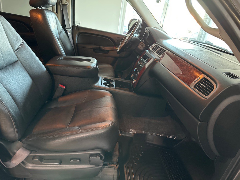 2012 Chevrolet Tahoe Image 6