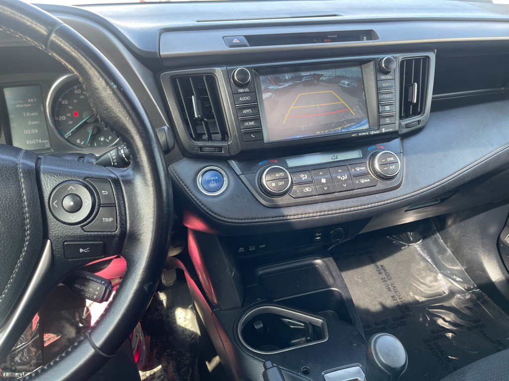 2016 Toyota Rav4 Image 10