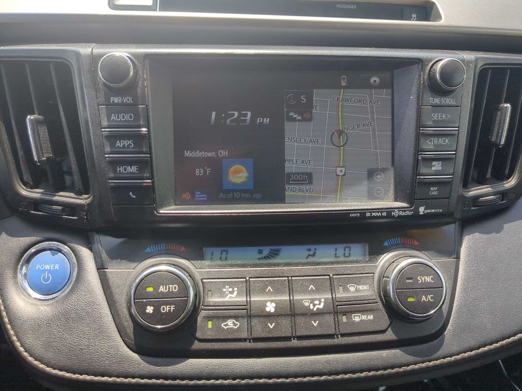 2016 Toyota Rav4 Image 11