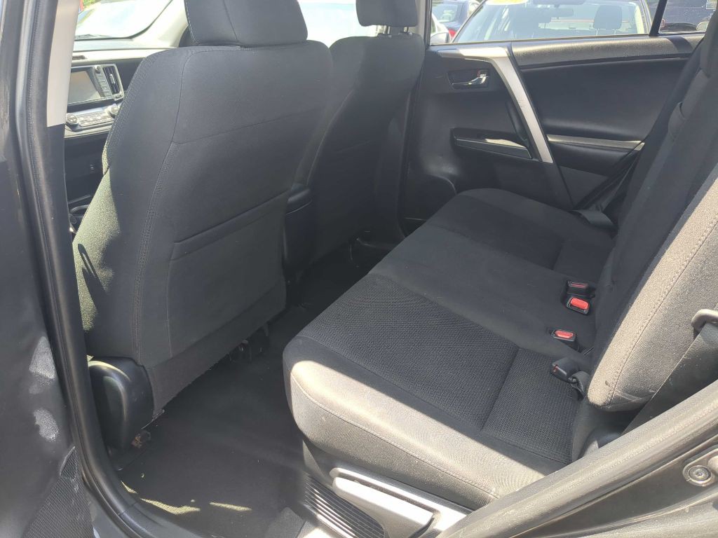 2016 Toyota Rav4 Image 14