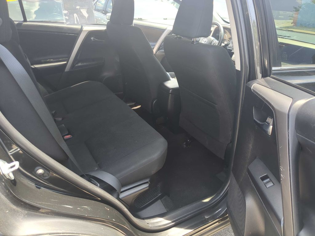 2016 Toyota Rav4 Image 15