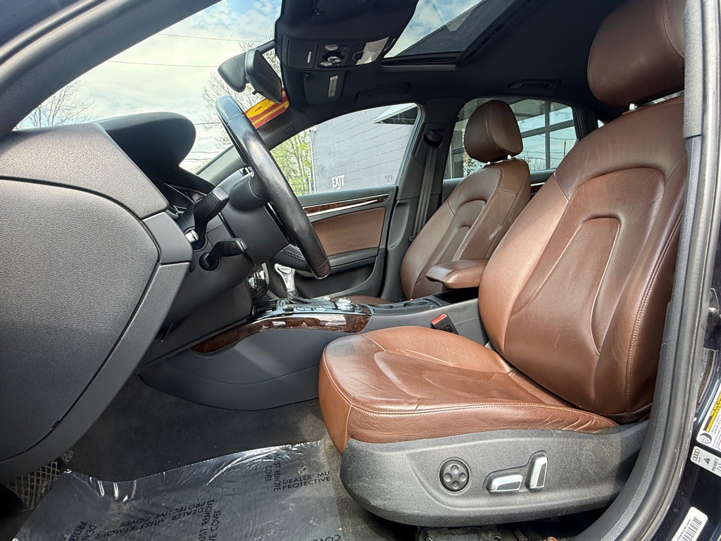 2016 Audi A4 Image 2