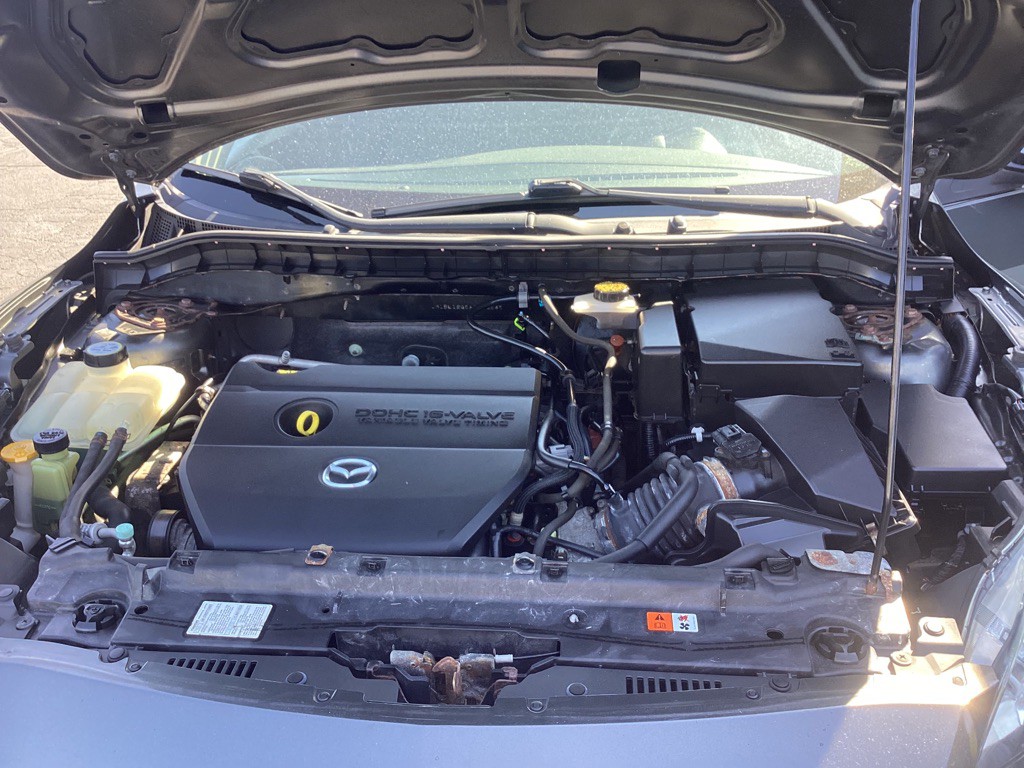 2010 Mazda Mazda3 Image 5