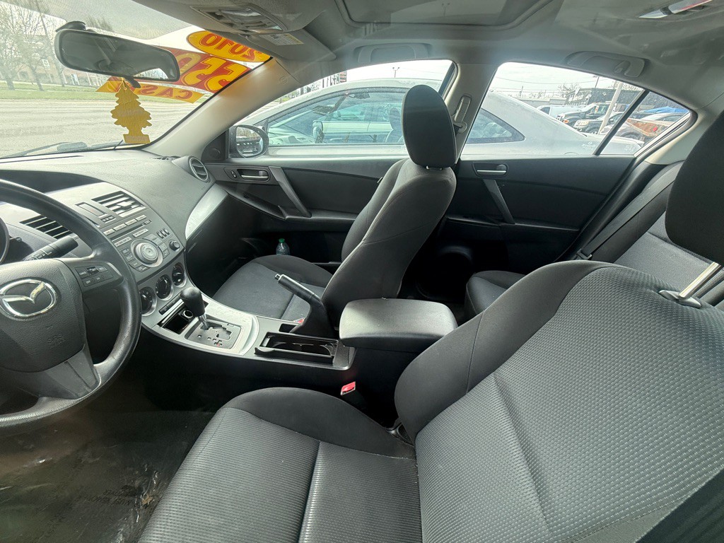 2010 Mazda Mazda3 Image 8