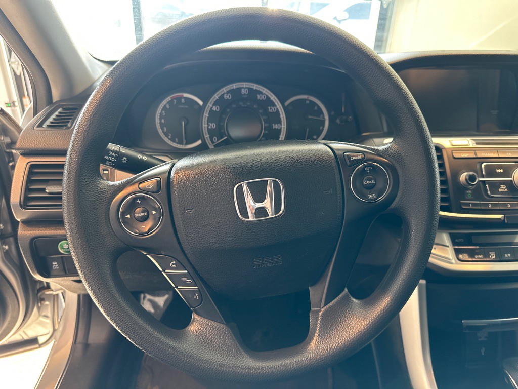 2013 Honda Accord Image 16