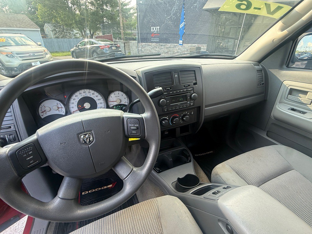 2007 Dodge Dakota Image 5