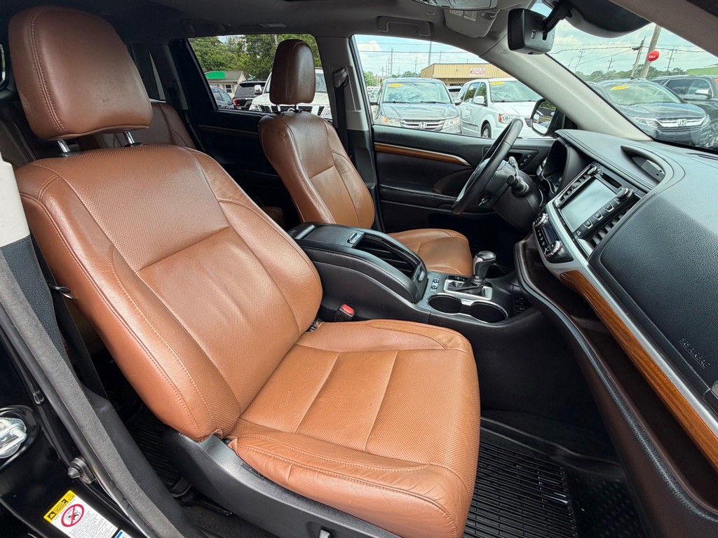 2018 Toyota Highlander Image 7