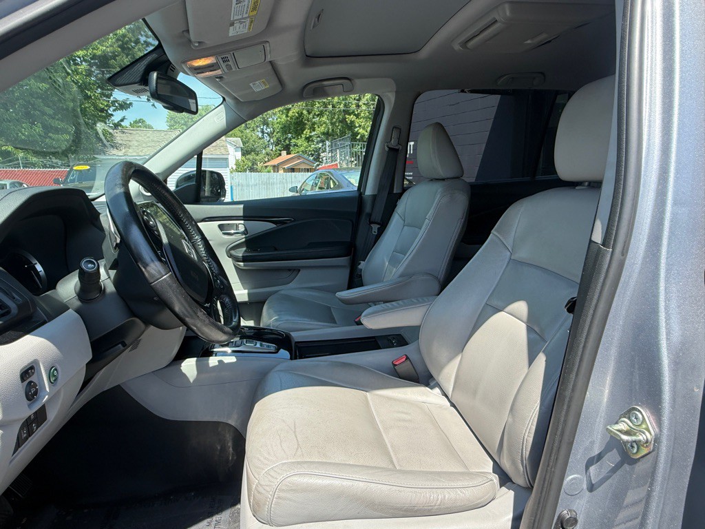 2016 Honda Pilot Image 3