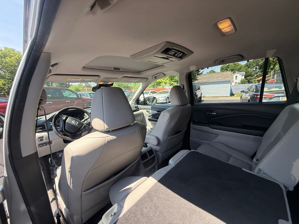 2016 Honda Pilot Image 6