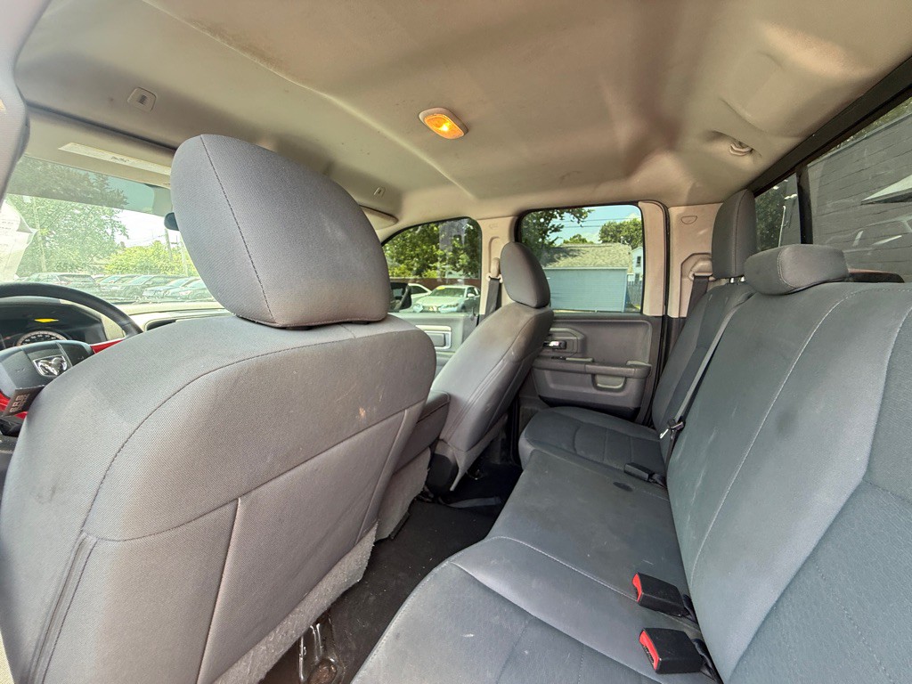 2017 RAM 1500 Image 4