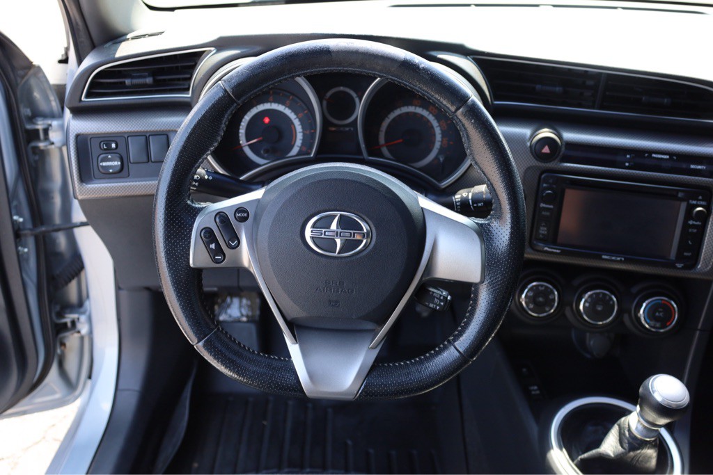 2014 Scion tC Image 11