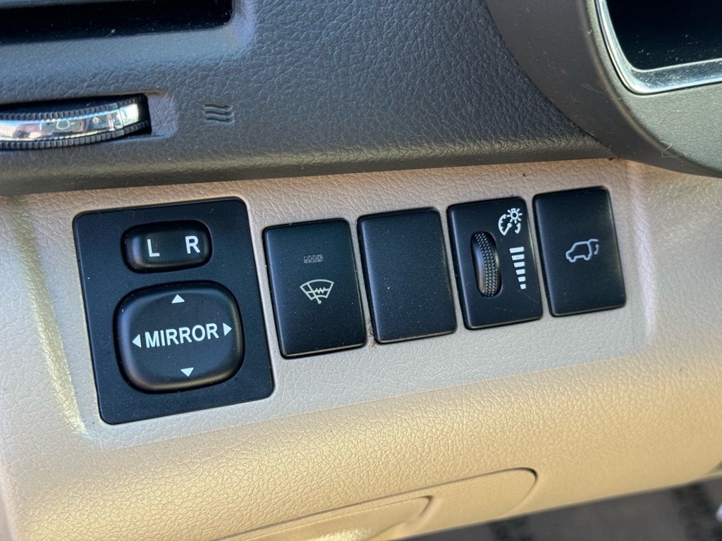 2010 Toyota Highlander Image 13