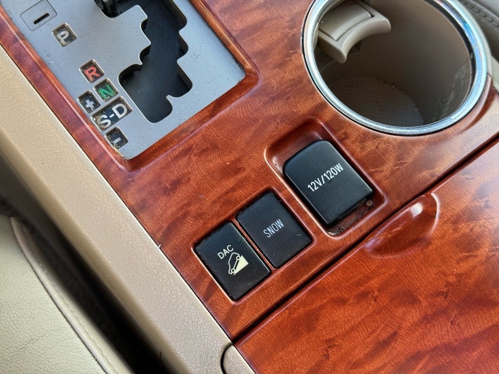 2010 Toyota Highlander Image 21