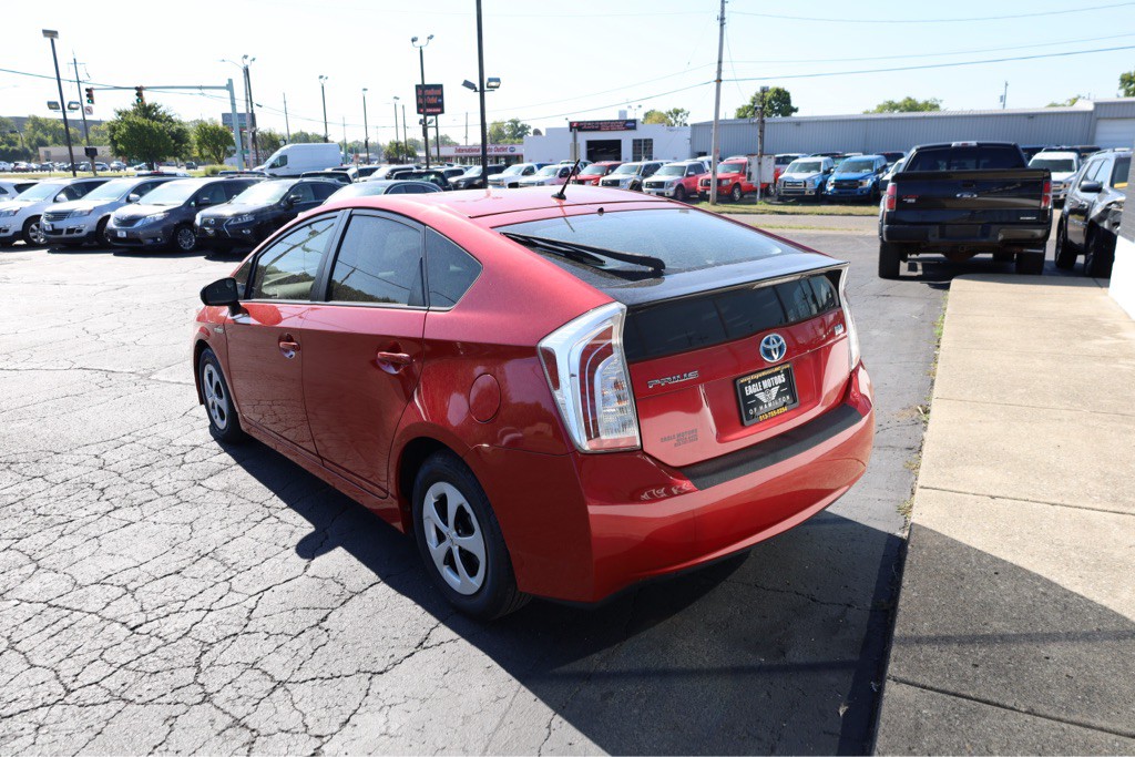 2014 Toyota Prius Image 6