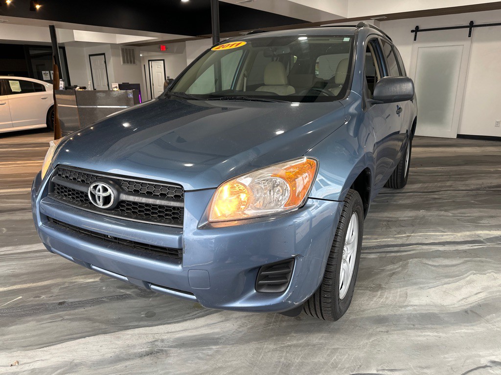 2011 Toyota Rav4 Image 2