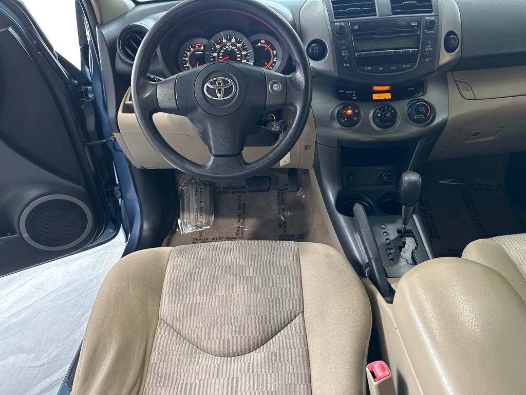2011 Toyota Rav4 Image 11