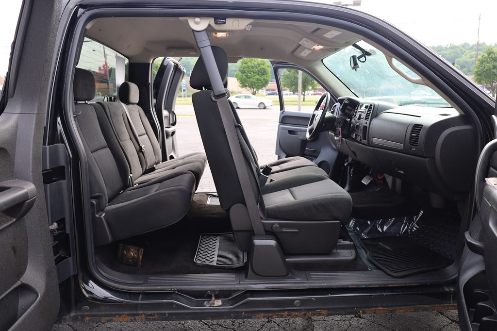 2012 Chevrolet Silverado 1500 Image 13