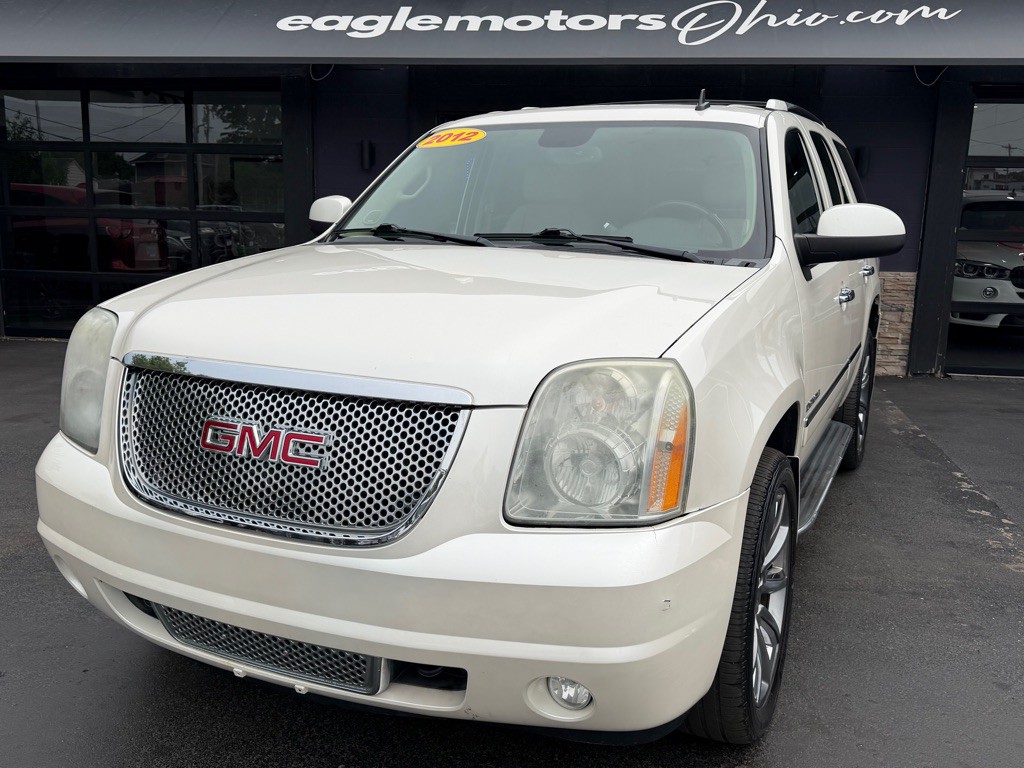 2012 GMC Yukon Image 1