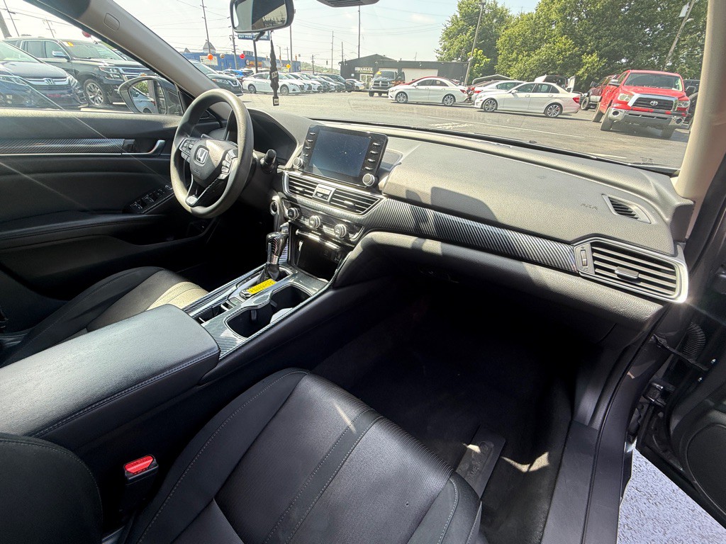 2018 Honda Accord Image 5