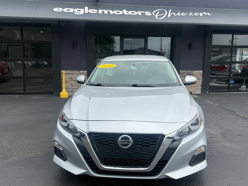 2020 Nissan Altima Image 1