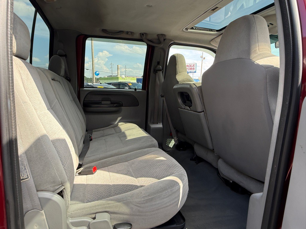 2004 Ford F-250 Image 8