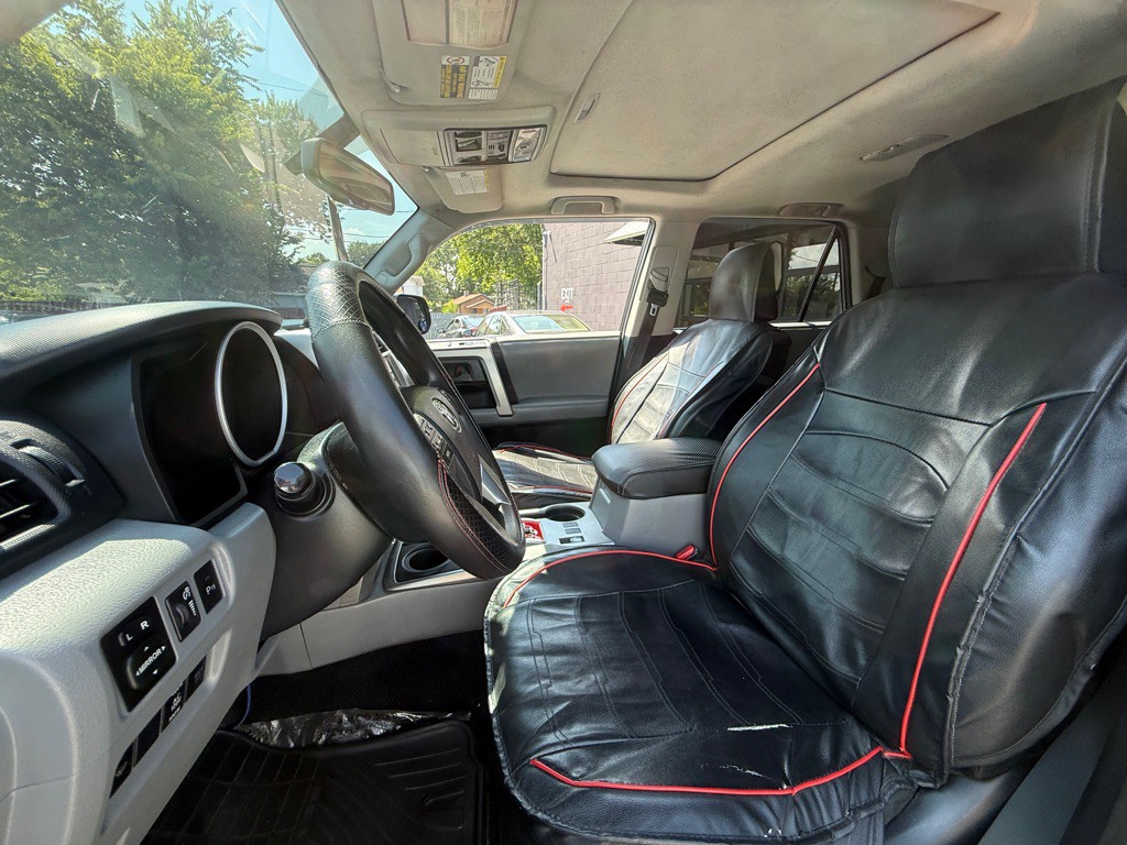2012 Toyota 4Runner Image 3