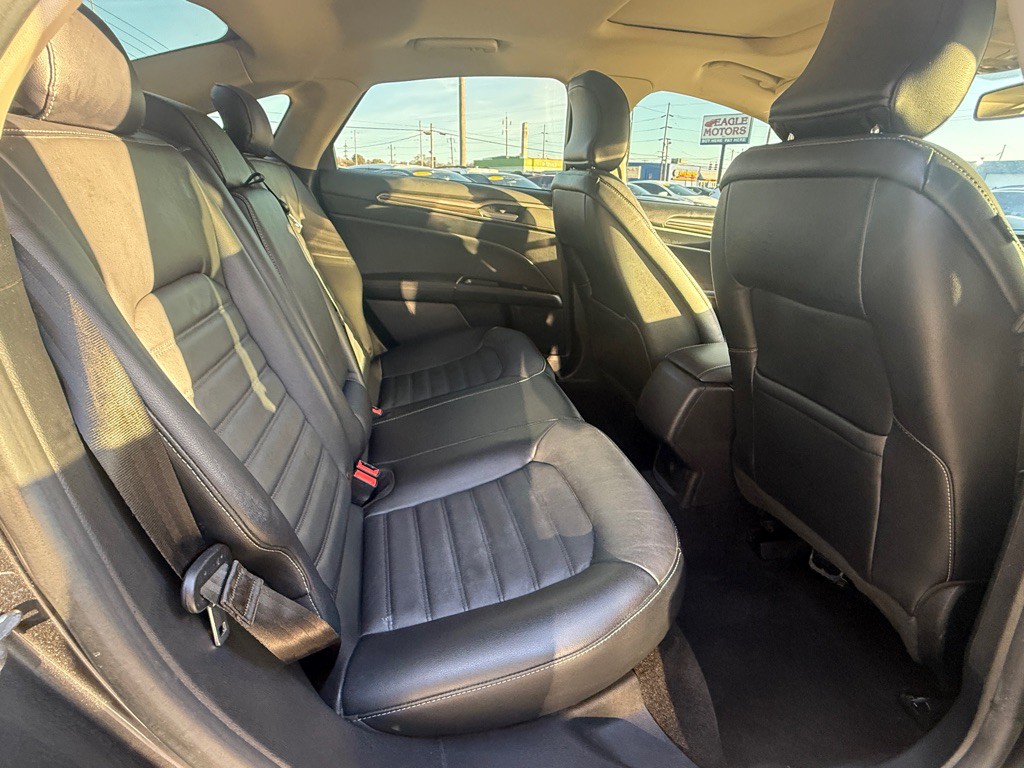 2017 Ford Fusion Image 7