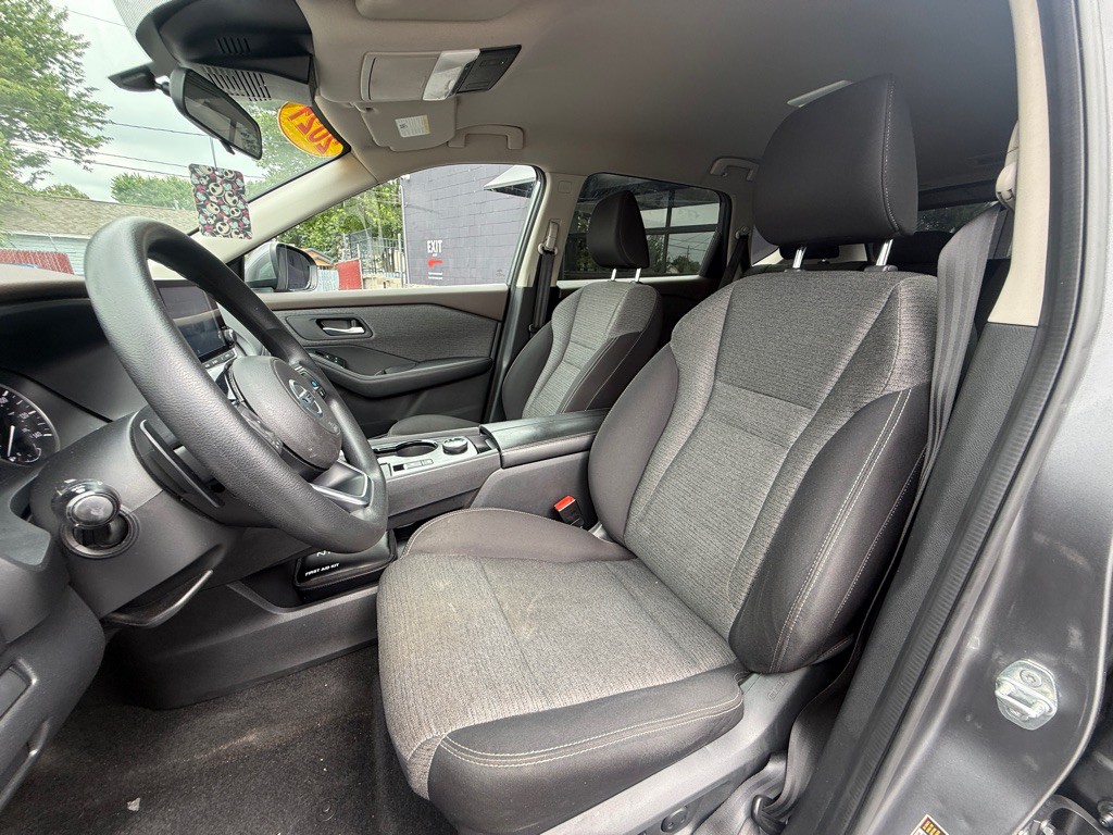 2021 Nissan Rogue Image 3