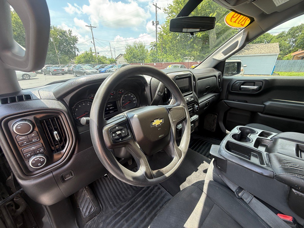 2019 Chevrolet Silverado 1500 Image 3