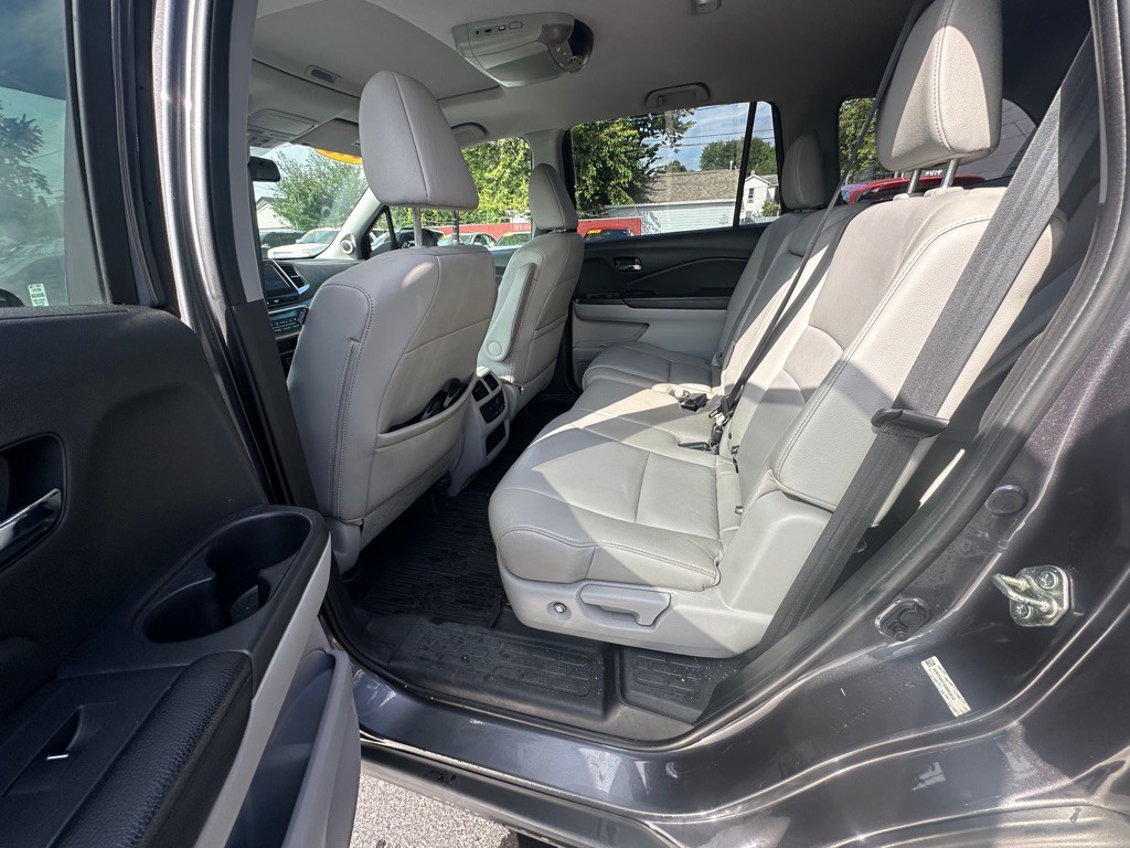 2016 Honda Pilot Image 5