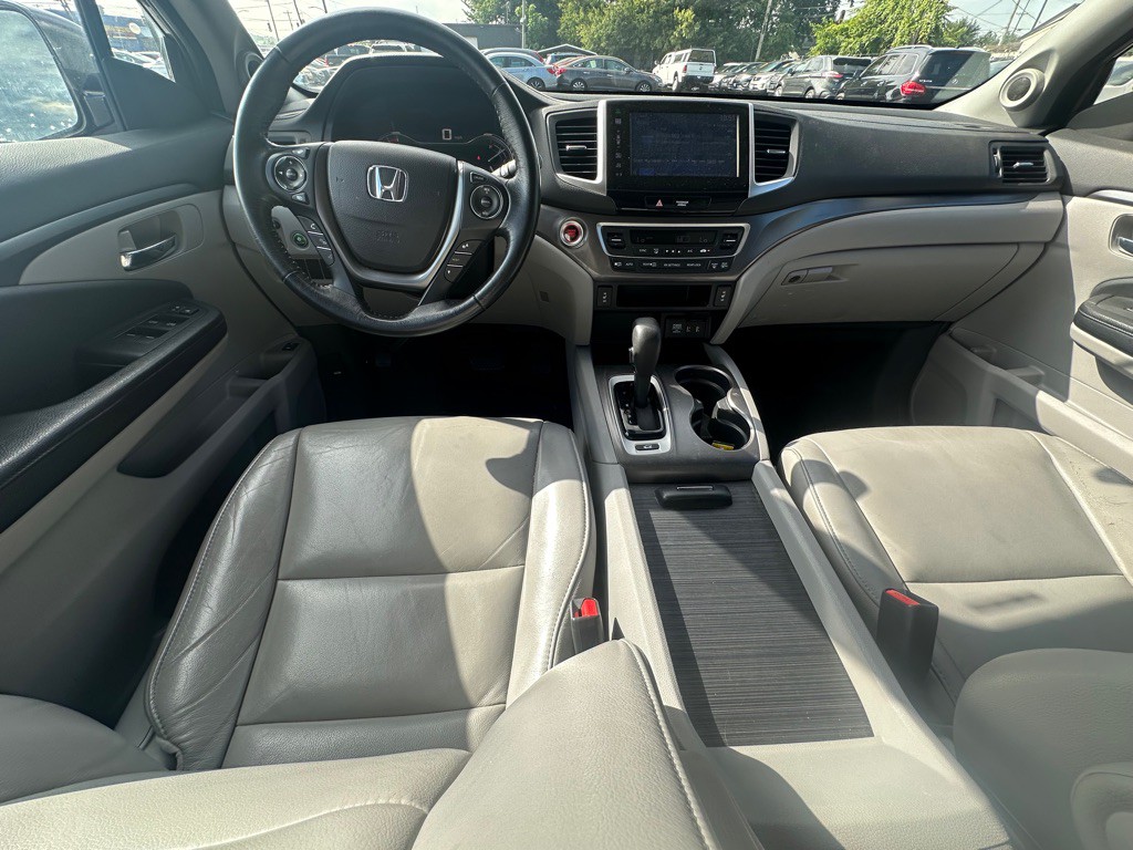 2016 Honda Pilot Image 6