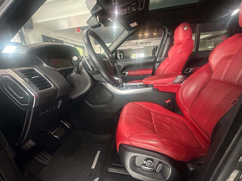 2017 Land Rover Range Rover Sport Image 5