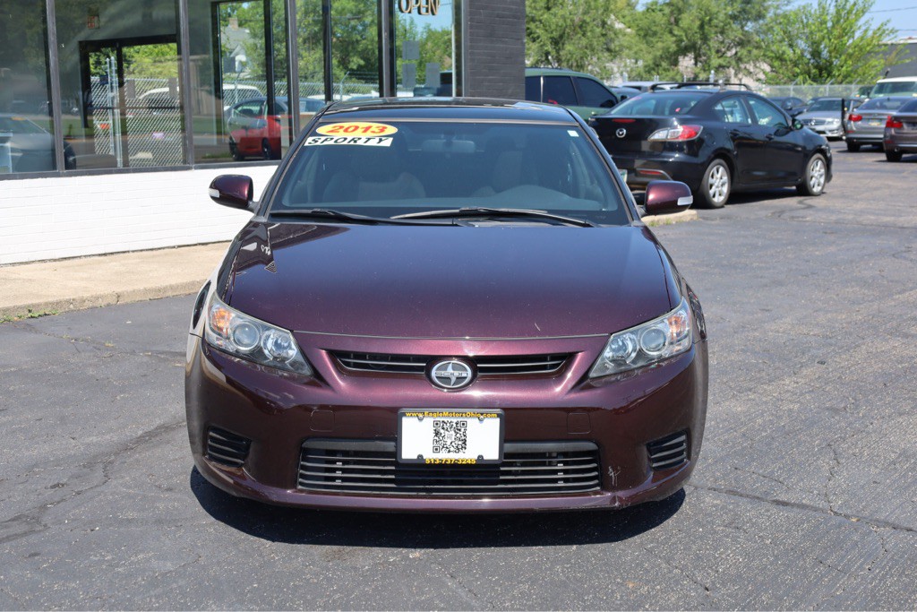 2013 Scion tC Image 2