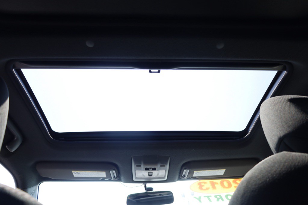 2013 Scion tC Image 16